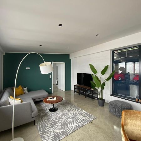 Wohnung Mit Besonderem Ausblick Pfaffenhausen  Екстериор снимка