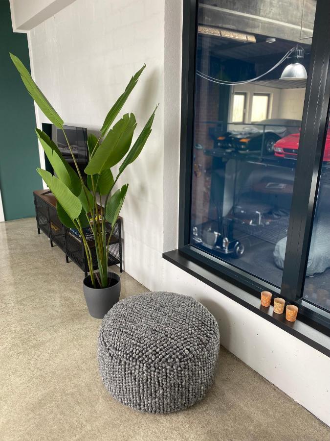Wohnung Mit Besonderem Ausblick Pfaffenhausen  Екстериор снимка